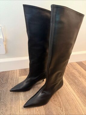 STAUD Sebastian Kitten Heel Boot